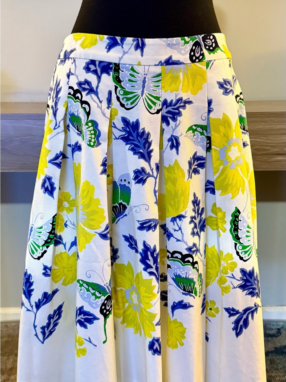 RSVP by Talbots Women's Pleated Floral Butterfly Skirt White Multi Lined 8
